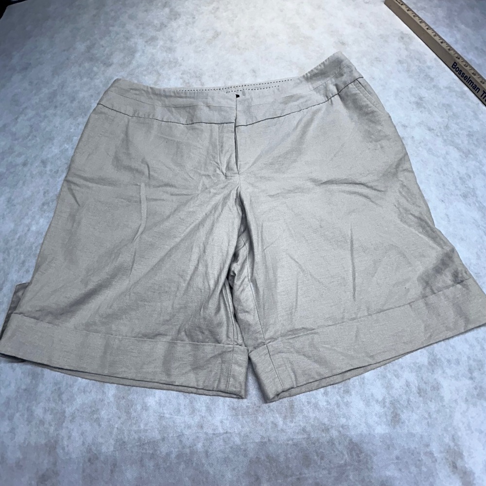 Dalia Collection Cuffed Shorts High Waist Career Casual Beige Shorts Size 16X